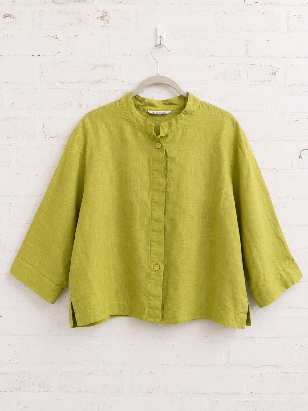 BRYN WALKER linen 3/4 sleeve top